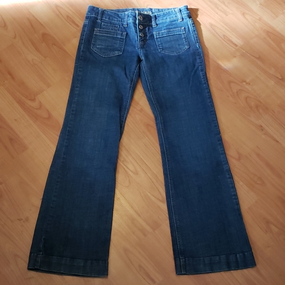 American Eagle Outfitters Denim - American Eagle flare leg jeans